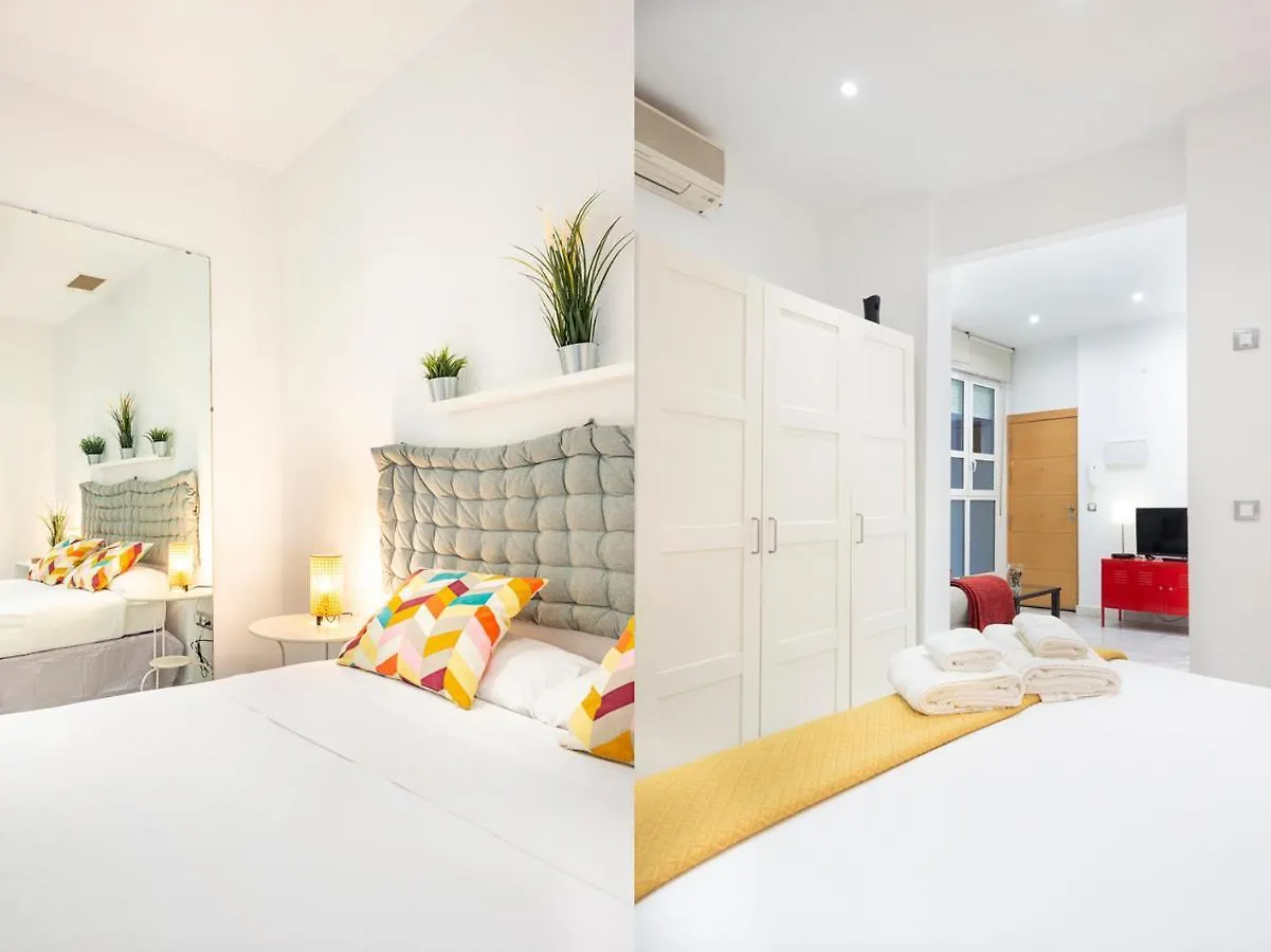Alohamundi Meson De Caballeros Seville Apartment